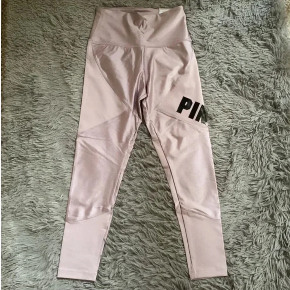 Victoria’s Secret Pink Ultimate High Waist Ankle Legging Size S NWT